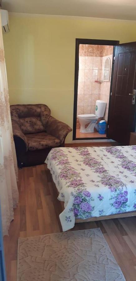 Гостевой Дом Анастасия Sukhumi Habitación foto
